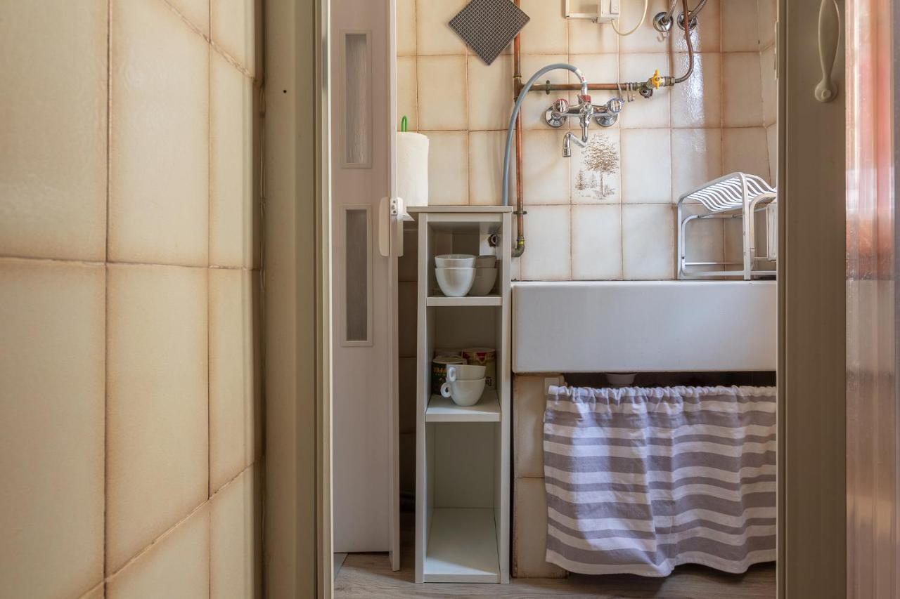 Aposa Little House Apartment Bologna Exterior photo